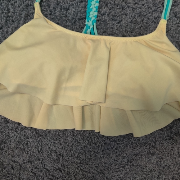 VS PINK ruffle bikini top with braided straps - Picture 2 of 5